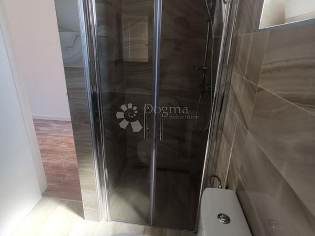 Appartement de luxe à vendre à Rogoznica, 420 000 €, Photo 5