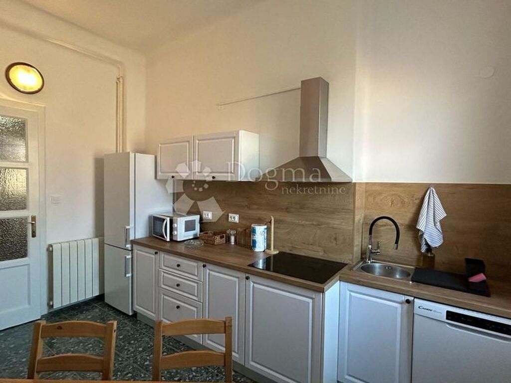 Luxury Apartment for sale in Pula, 467 000 €, Photo 6