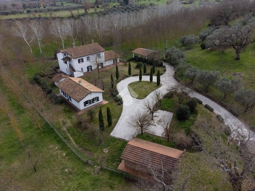Maison de luxe à vendre à Vitorchiano, 950 000 €, Photo 1