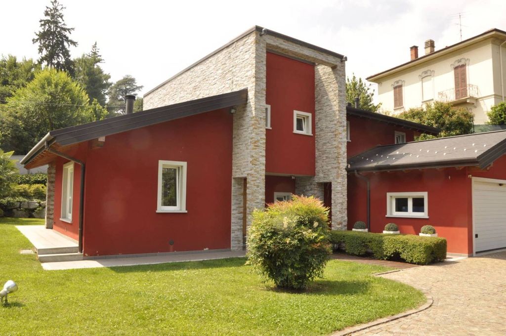 Maison de luxe à vendre à Varese, 1 100 000 €, Photo 1