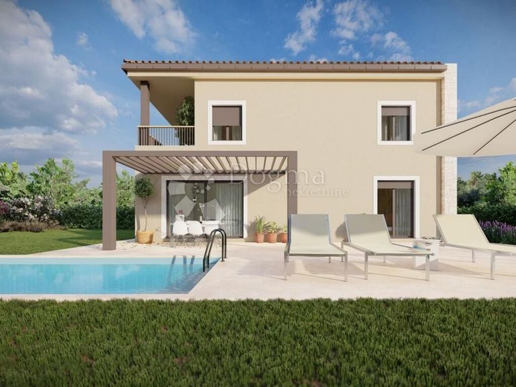 Maison de luxe à vendre à Porec, 513 660 €, Photo 1