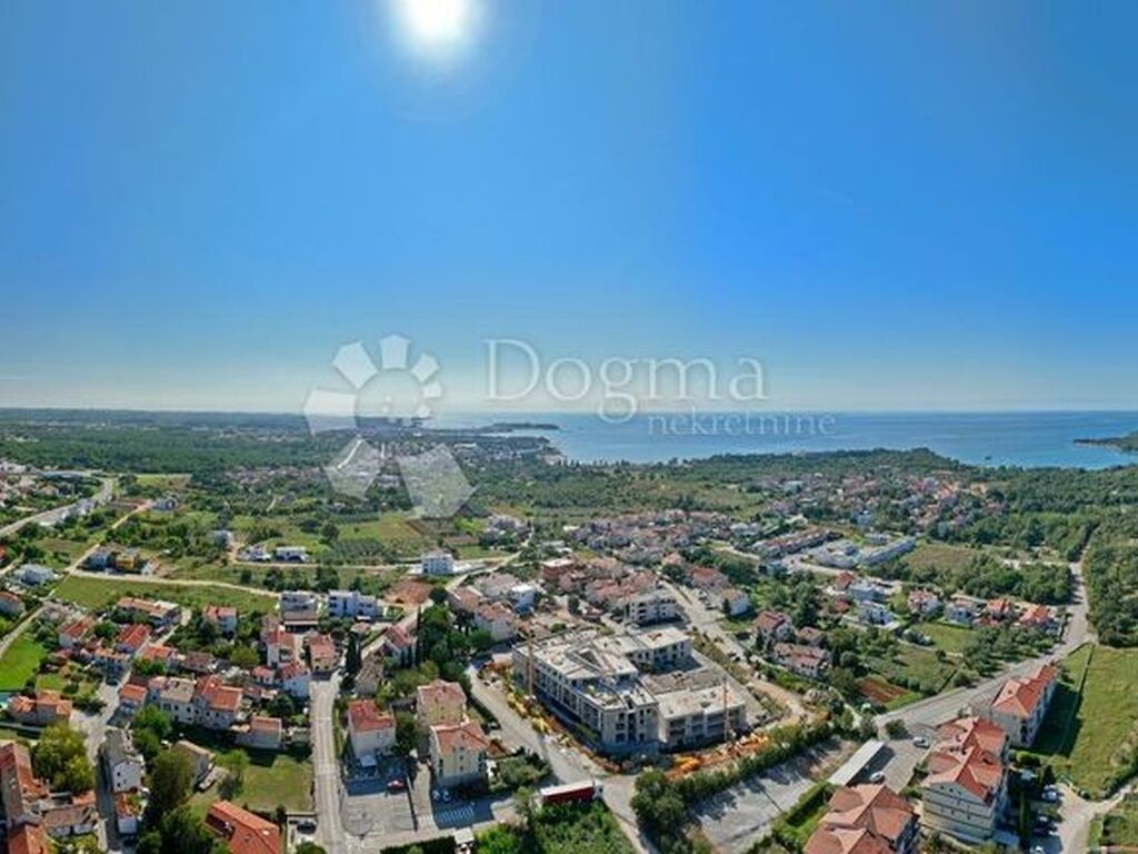 Luxury Apartment for sale in Porec, 473 800 €, Photo 1