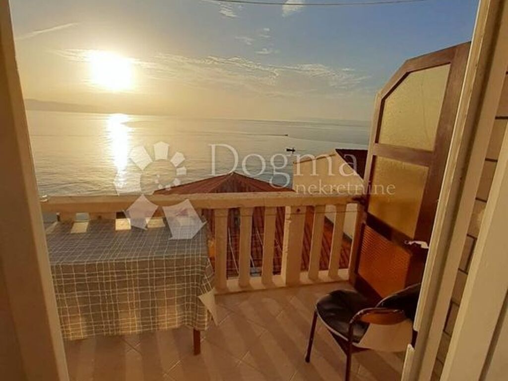Maison de luxe à vendre à Podgora, 550 000 €, Photo 1
