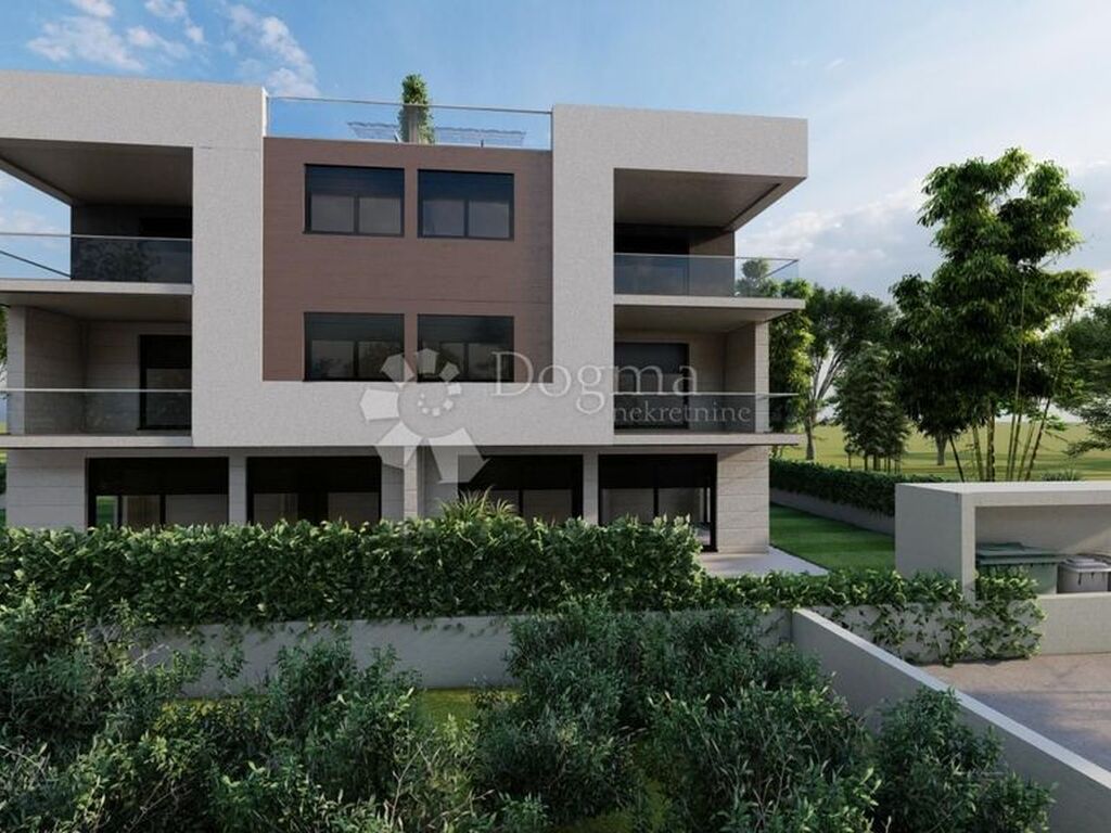 Appartement de luxe à vendre à Pakoštane, 404 958 €, Photo 1