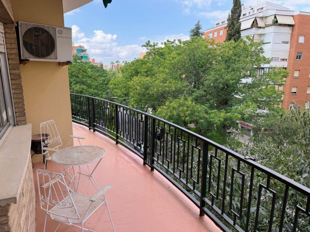 Appartement de luxe à vendre à Badajoz, 450 000 €, Photo 2
