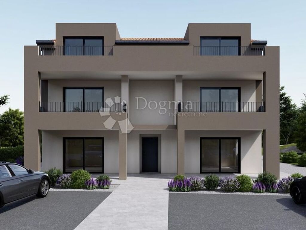 Luxury Apartment for sale in Porec, 460 000 €, Photo 2