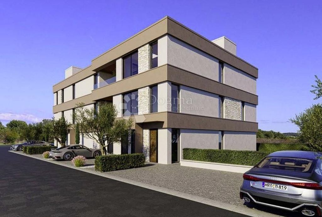 Appartement de luxe à vendre à Porec, 450 000 €, Photo 4
