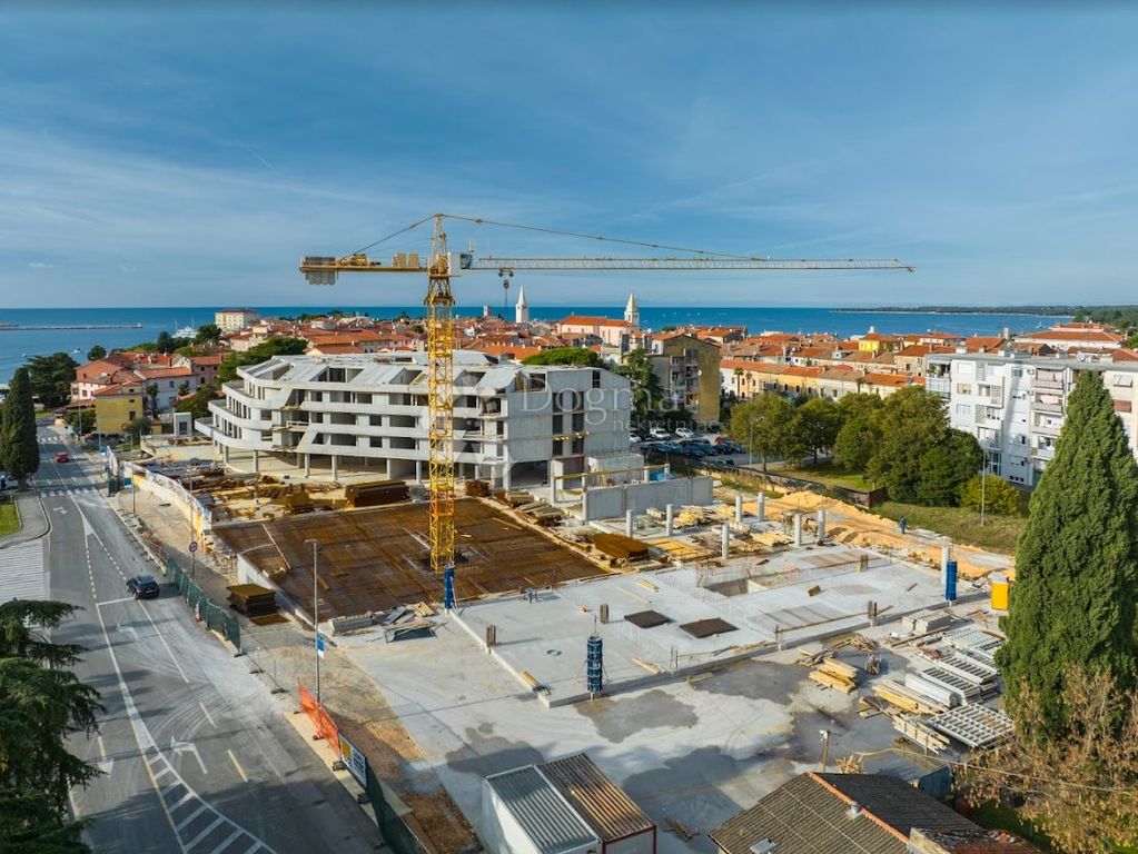 Luxury Apartment for sale in Porec, 487 620 €, Photo 4