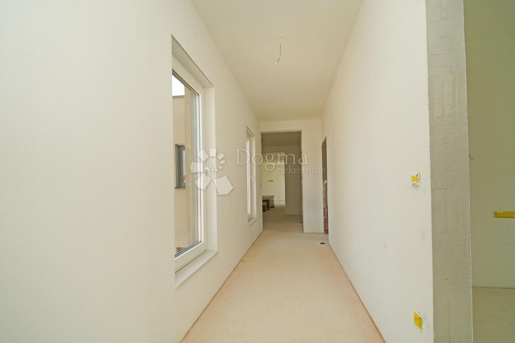 Luxury Apartment for sale in Porec, 695 000 €, Photo 6