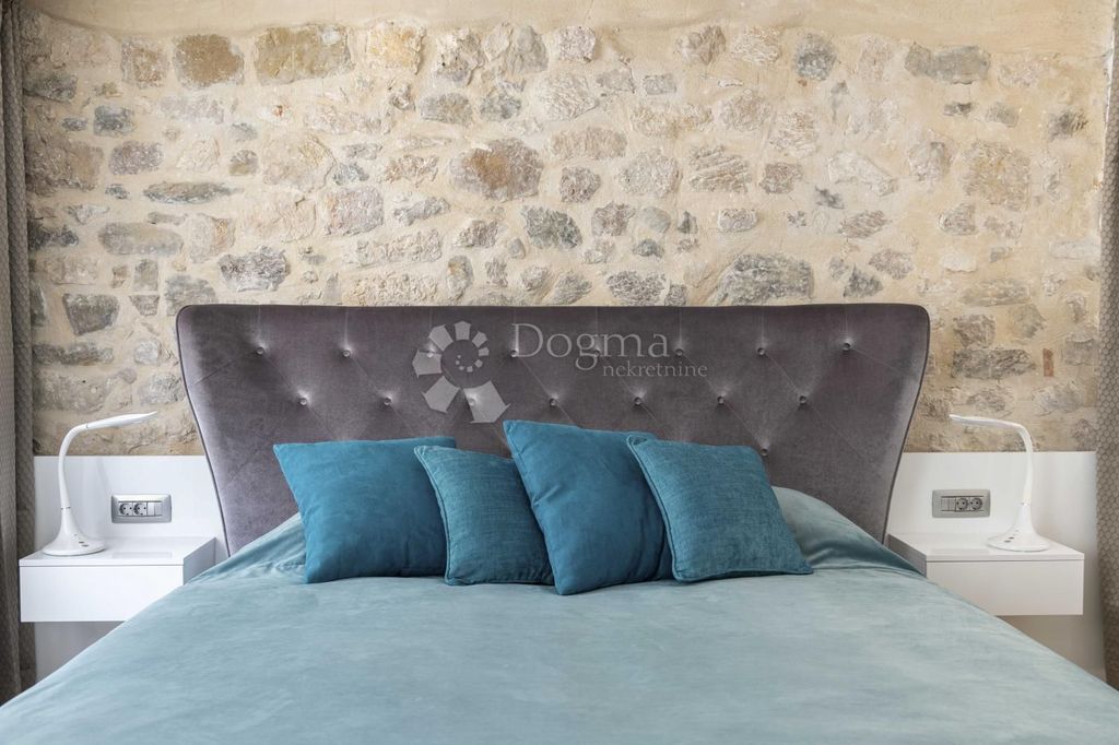 Maison de luxe à vendre à Pag, 689 000 €, Photo 7