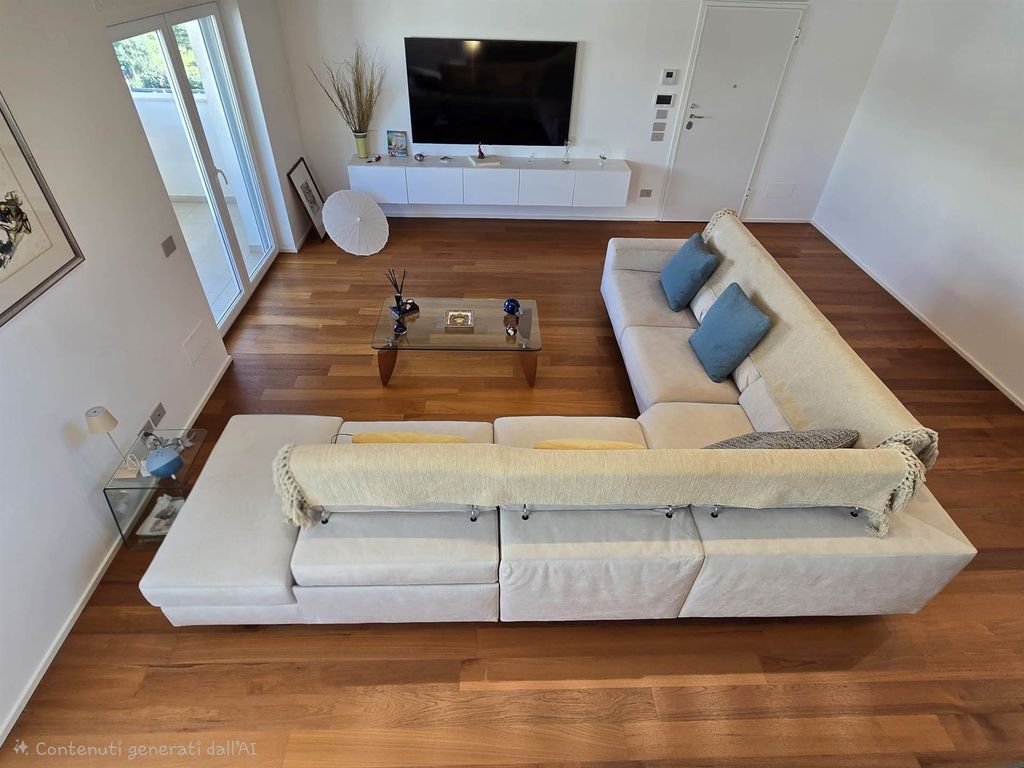Luxury Apartment for sale in Monopoli, 540 000 €, Photo 1