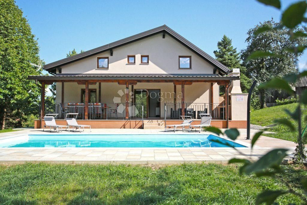 Luxury House for sale in Ogulin, 1 200 000 €, Photo 2