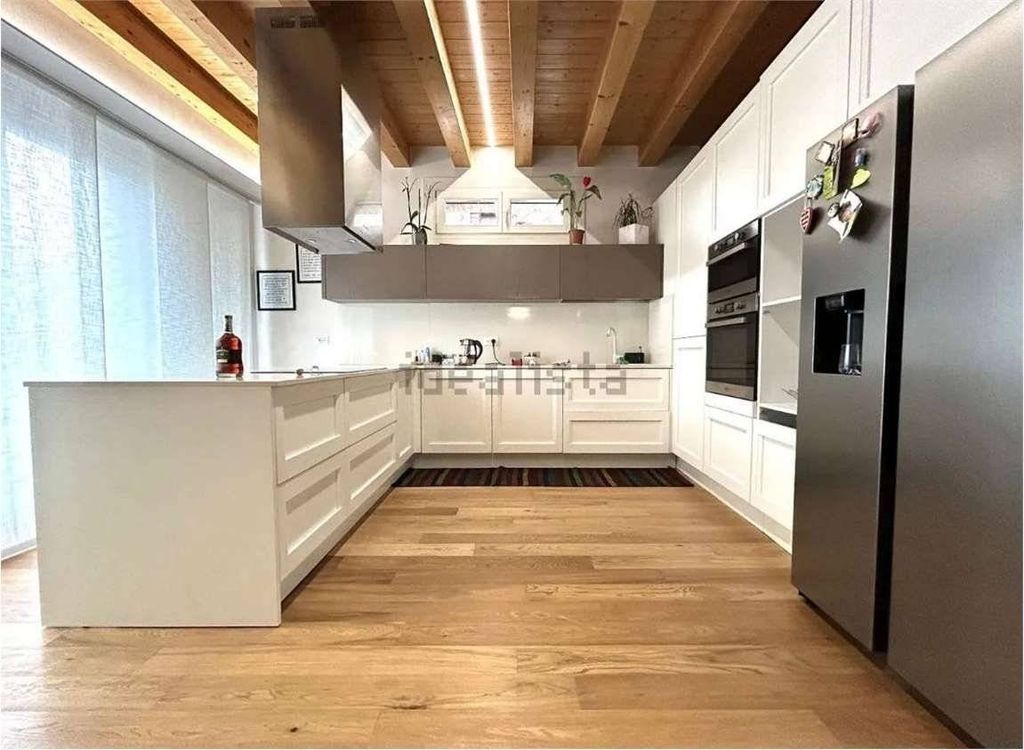 Maison de luxe à vendre à Spinea-Orgnano, 495 000 €, Photo 2