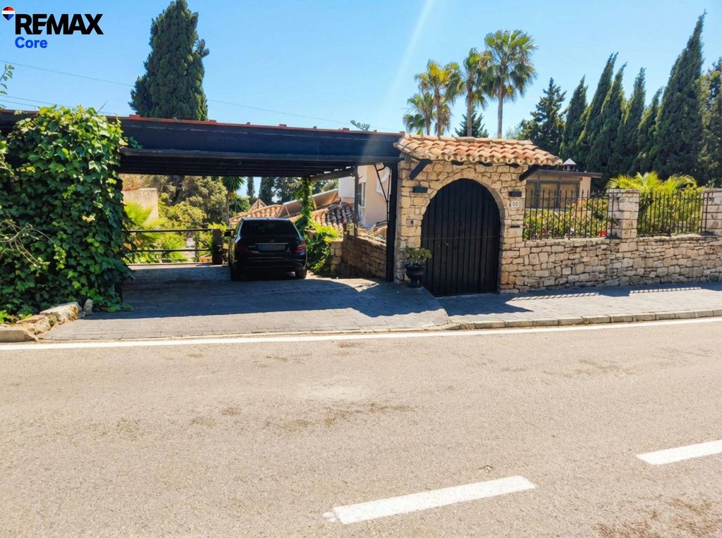 Maison de luxe à vendre à Marbella, 1 600 000 €, Photo 3