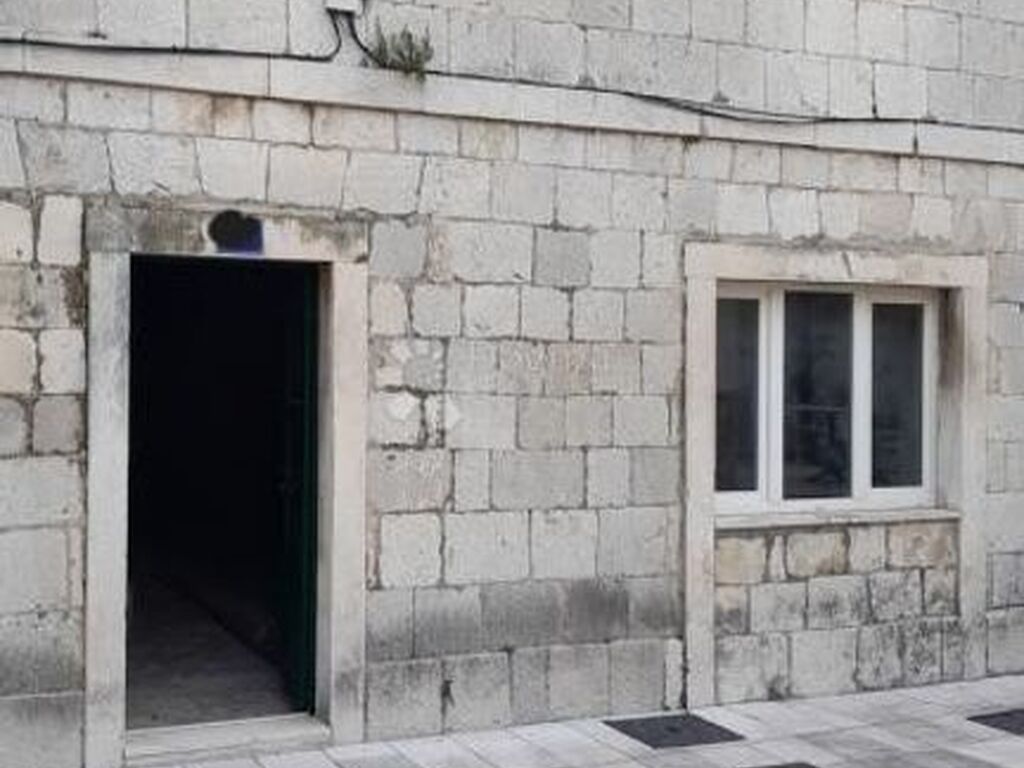 Maison de luxe à vendre à Omiš, 400 000 €, Photo 3