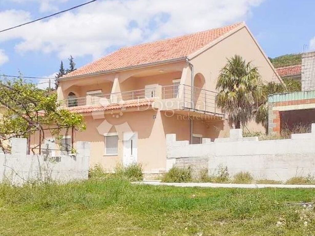 Maison de luxe à vendre à Obrovac, 430 000 €, Photo 3