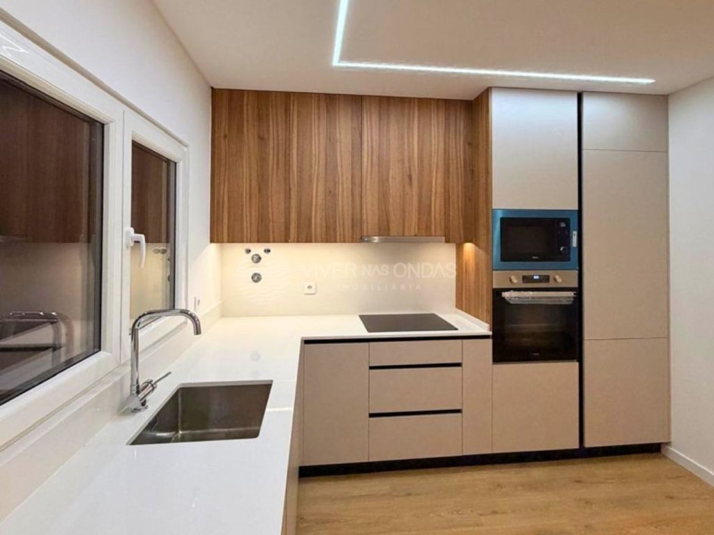 Luxury House for sale in Sesimbra, 450 000 €, Photo 3