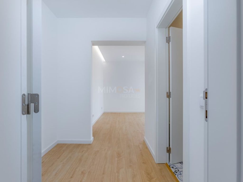 Luxury Apartment for sale in Lagos, 606 000 €, Photo 4