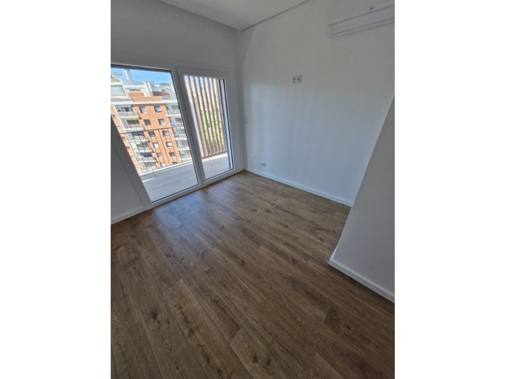 Luxury Apartment for sale in Odivelas, 900 000 €, Photo 4