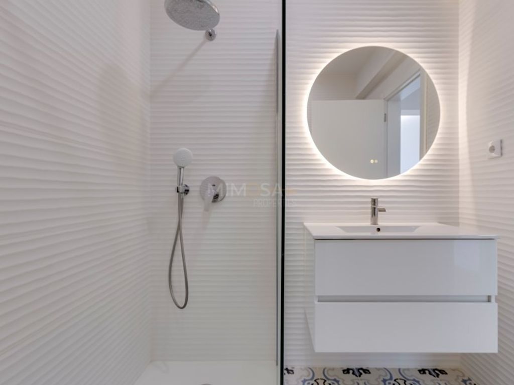 Luxury Apartment for sale in Lagos, 606 000 €, Photo 6