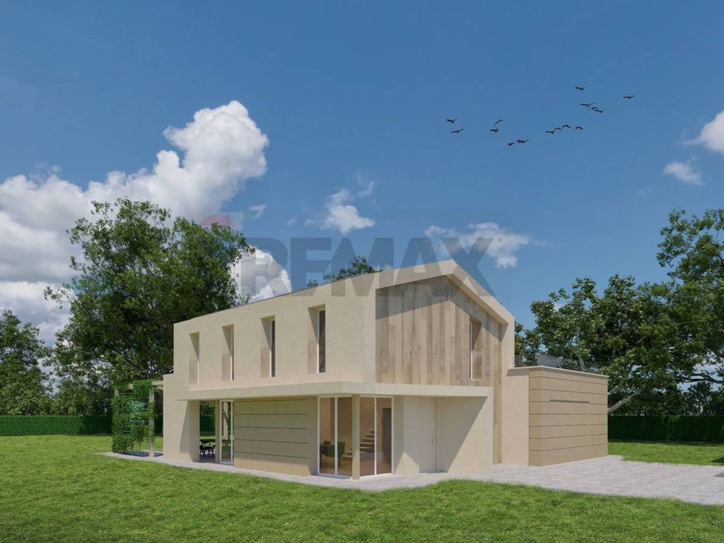 Luxury House for sale in Parma, 620 000 €, Photo 1