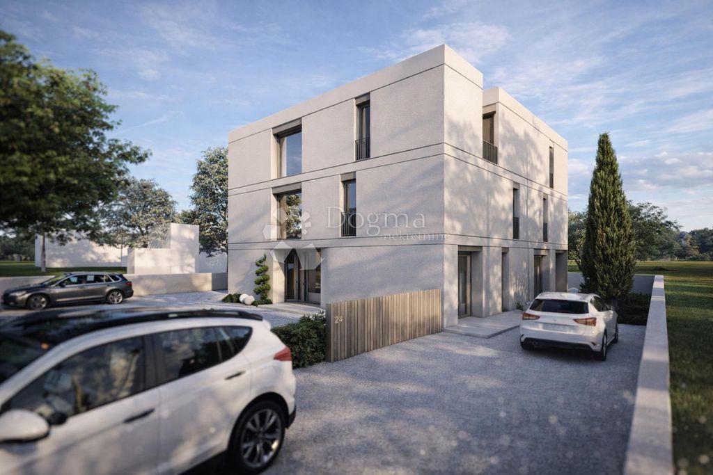 Luxury Apartment for sale in Novigrad, 0 €, Photo 2