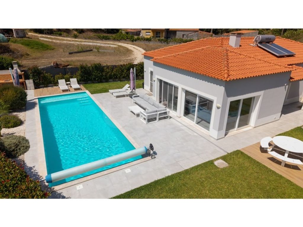 Maison de luxe à vendre à Caldas Da Rainha, 695 000 €, Photo 2