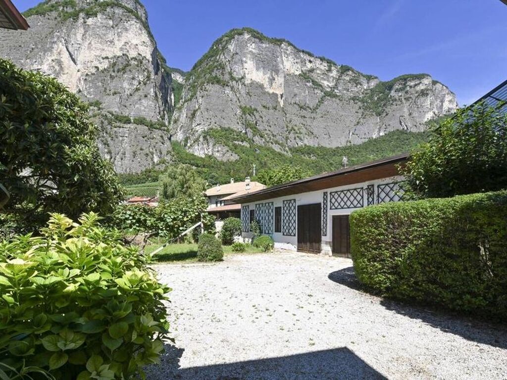 Luxury House for sale in Mezzocorona, 1 600 000 €, Photo 3