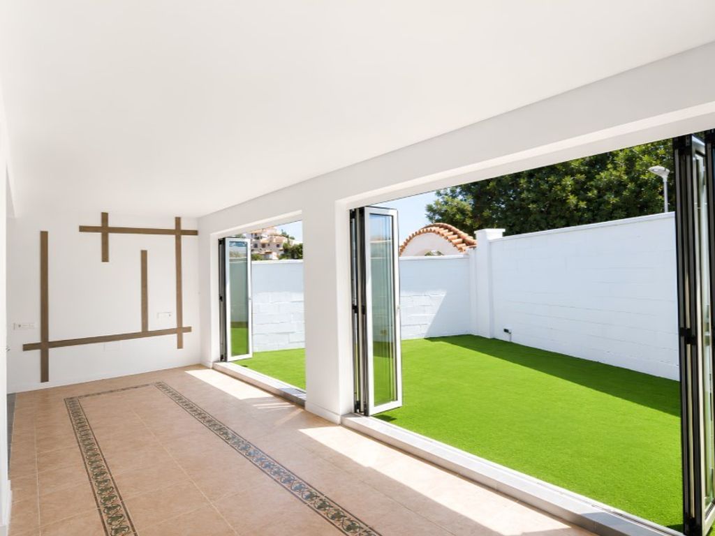 Maison de luxe à vendre à Fuengirola, 649 000 €, Photo 3