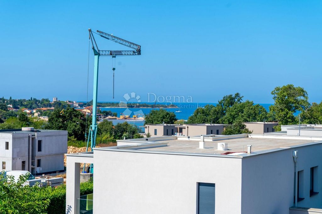 Maison de luxe à vendre à Novigrad, 587 500 €, Photo 4