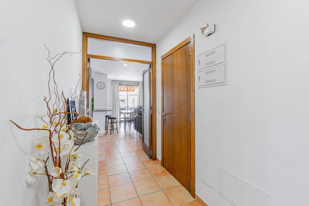 Luxury Apartment for sale in Ses Salines, 729 000 €, Photo 4