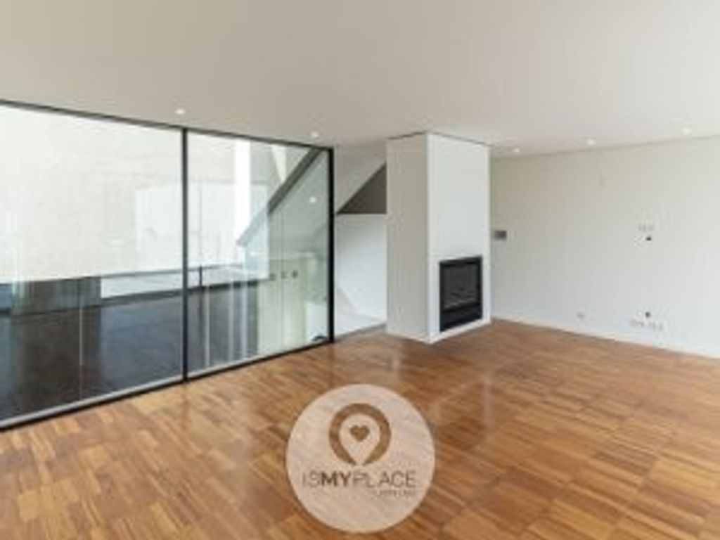 Maison de luxe à vendre à Porto, 890 000 €, Photo 4
