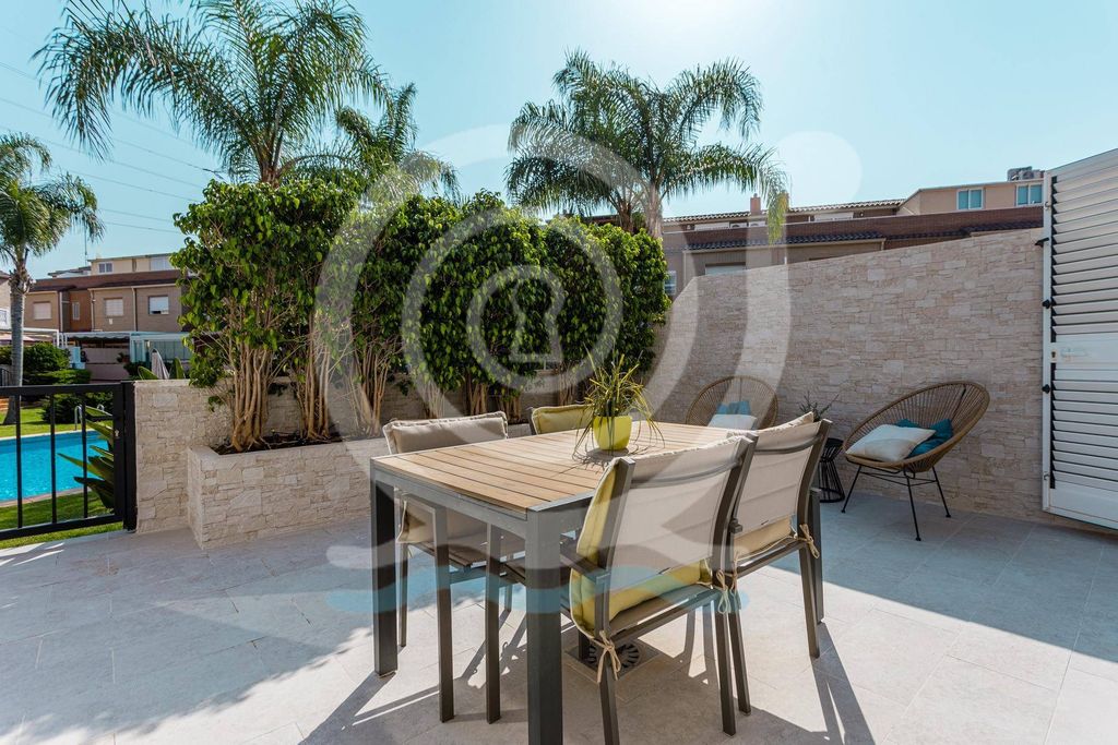 Maison de luxe à vendre à San Antonio de Benagéber, 450 000 €, Photo 4