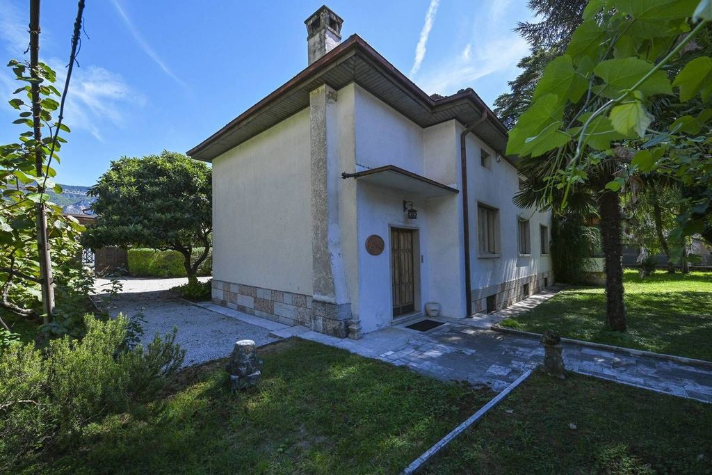 Luxury House for sale in Mezzocorona, 1 600 000 €, Photo 4