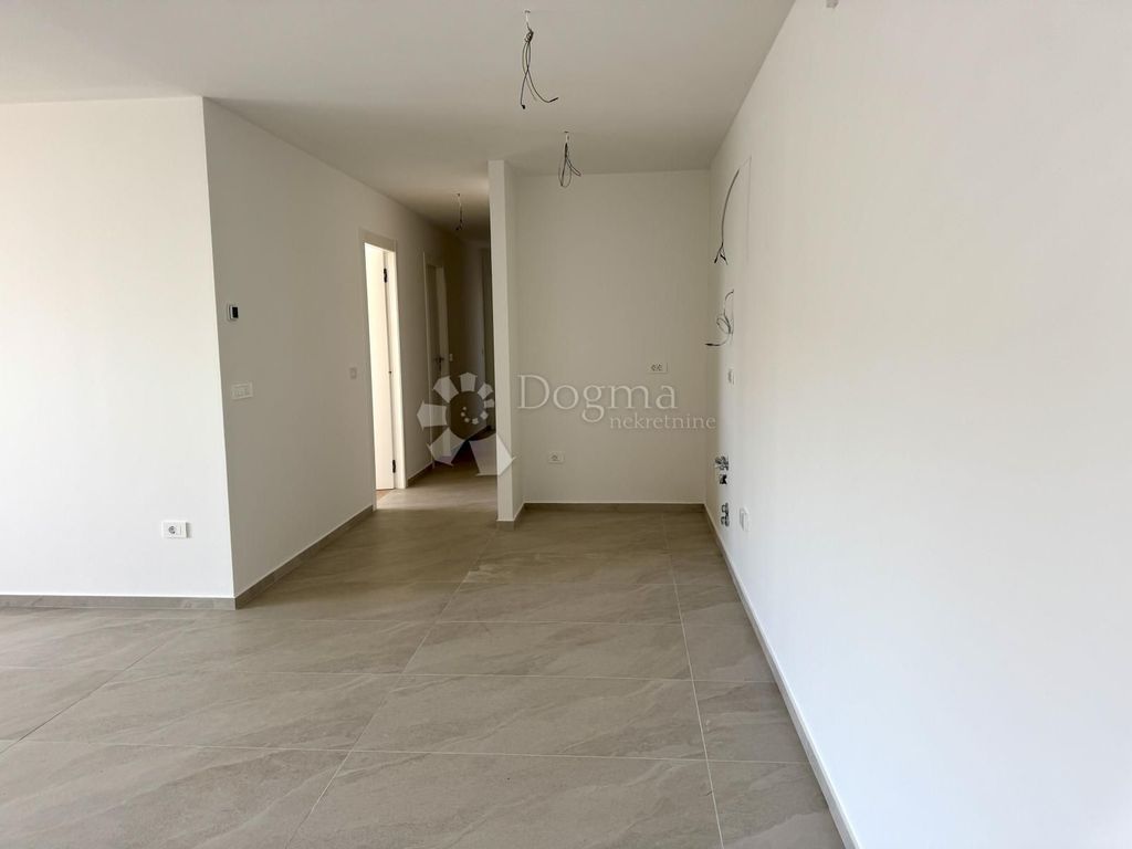 Luxury Apartment for sale in Novigrad, 669 000 €, Photo 5