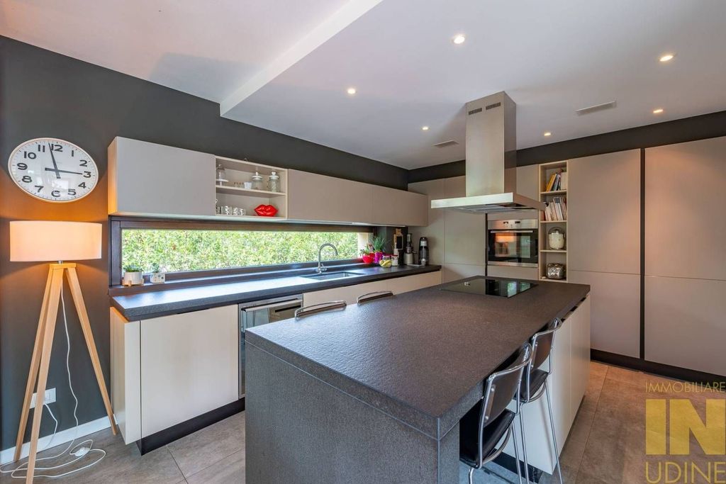Maison de luxe à vendre à Gonars, 580 000 €, Photo 5