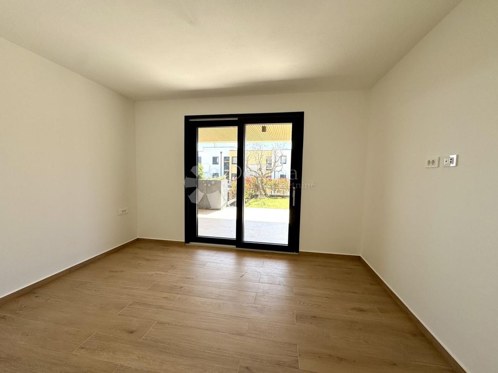 Luxury Apartment for sale in Novigrad, 669 000 €, Photo 6