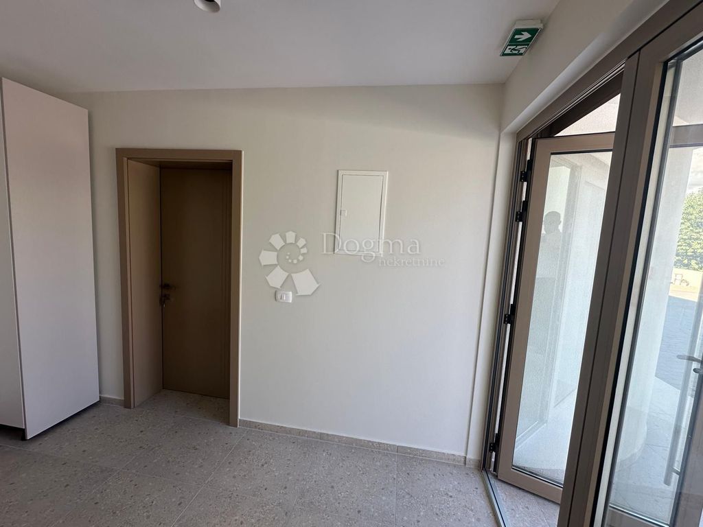 Appartement de luxe à vendre à Novigrad, 0 €, Photo 6