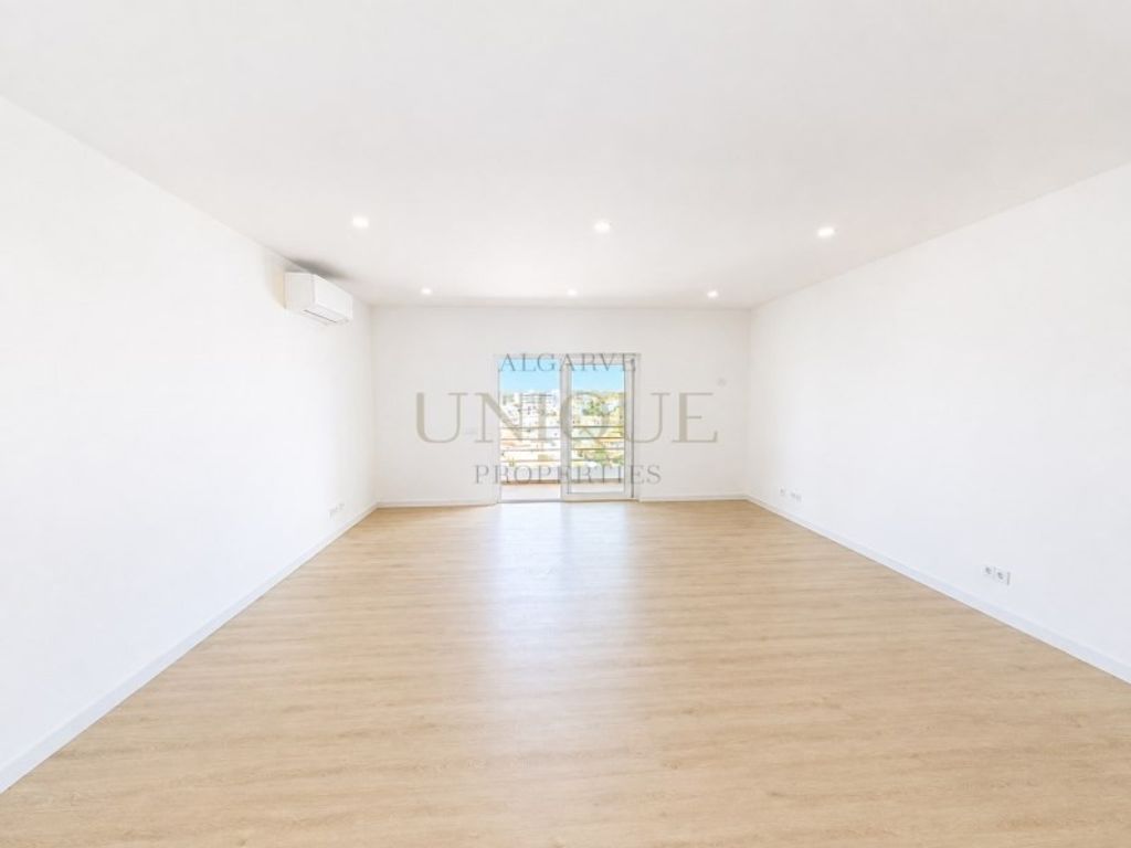 Luxury Apartment for sale in Lagos, 606 000 €, Photo 7