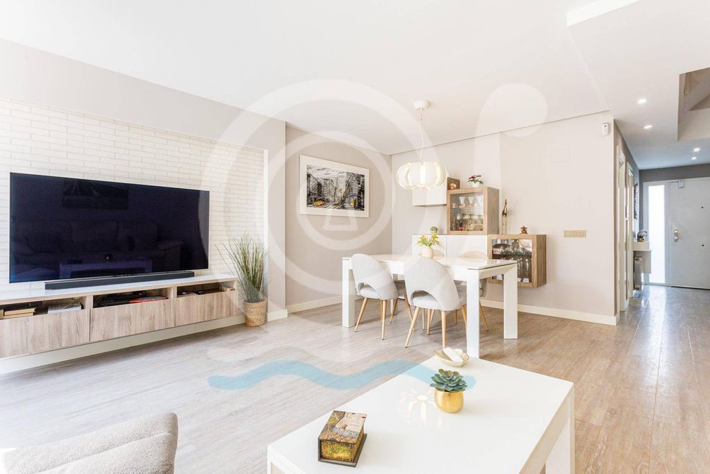 Maison de luxe à vendre à San Antonio de Benagéber, 450 000 €, Photo 7