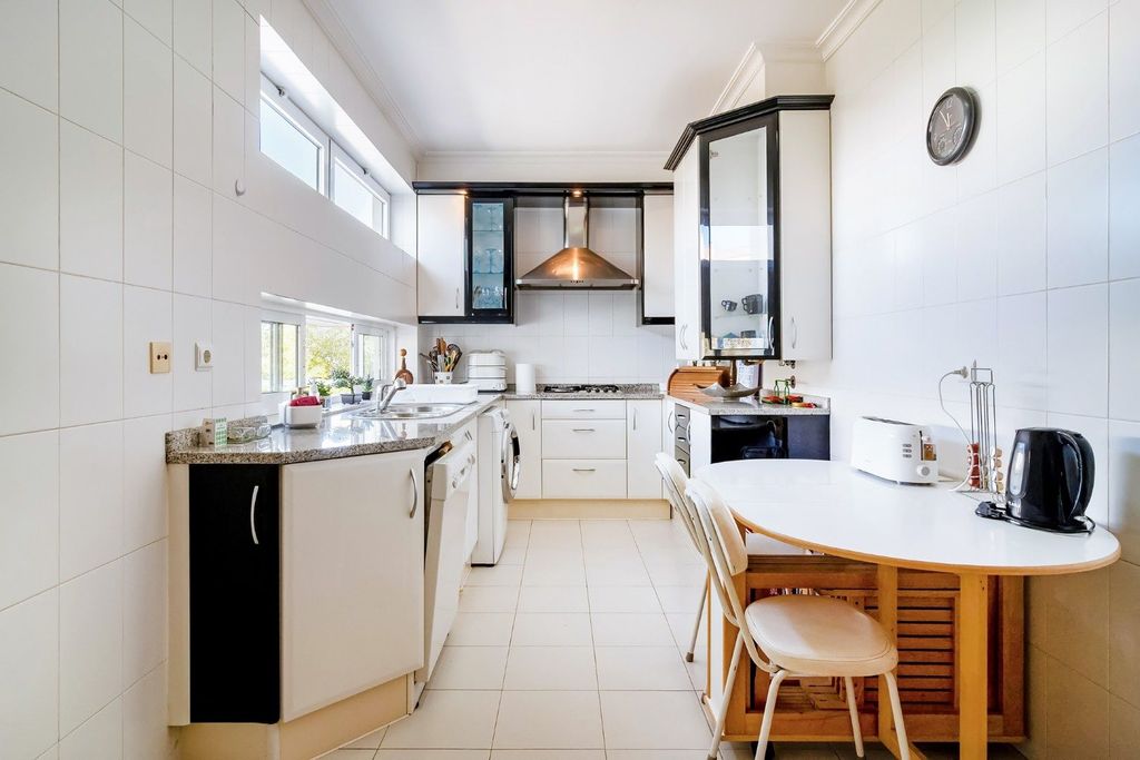 Luxury Apartment for sale in Alcabideche, 1 050 000 €, Photo 7