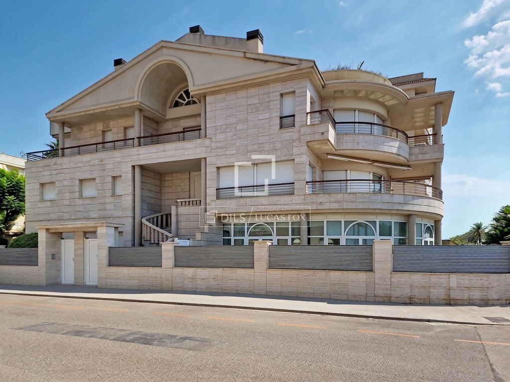Maison de luxe à vendre à Calafell, 0 €, Photo 1