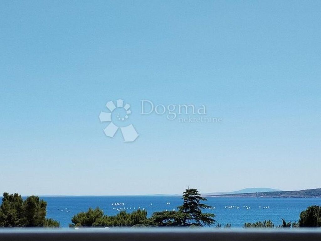 Luxury Apartment for sale in Krk, 412 000 €, Photo 2