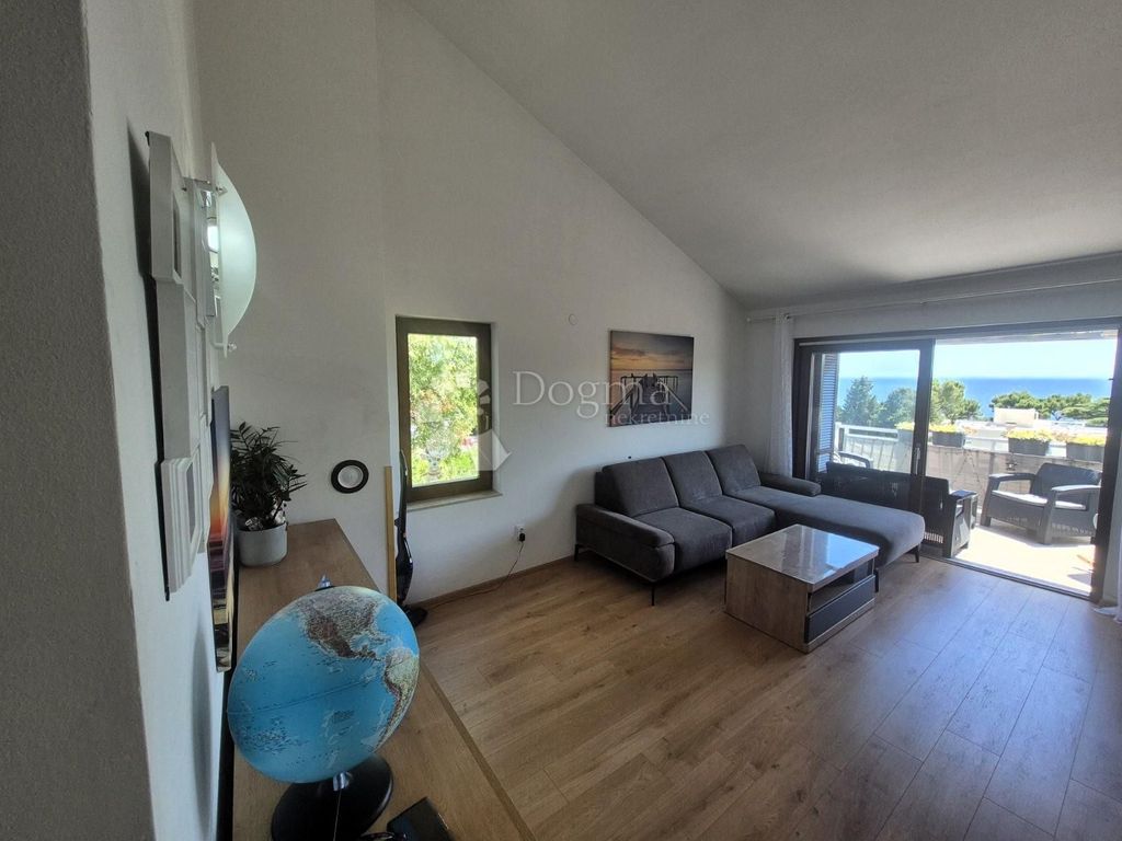 Luxury Apartment for sale in Krk, 412 000 €, Photo 3