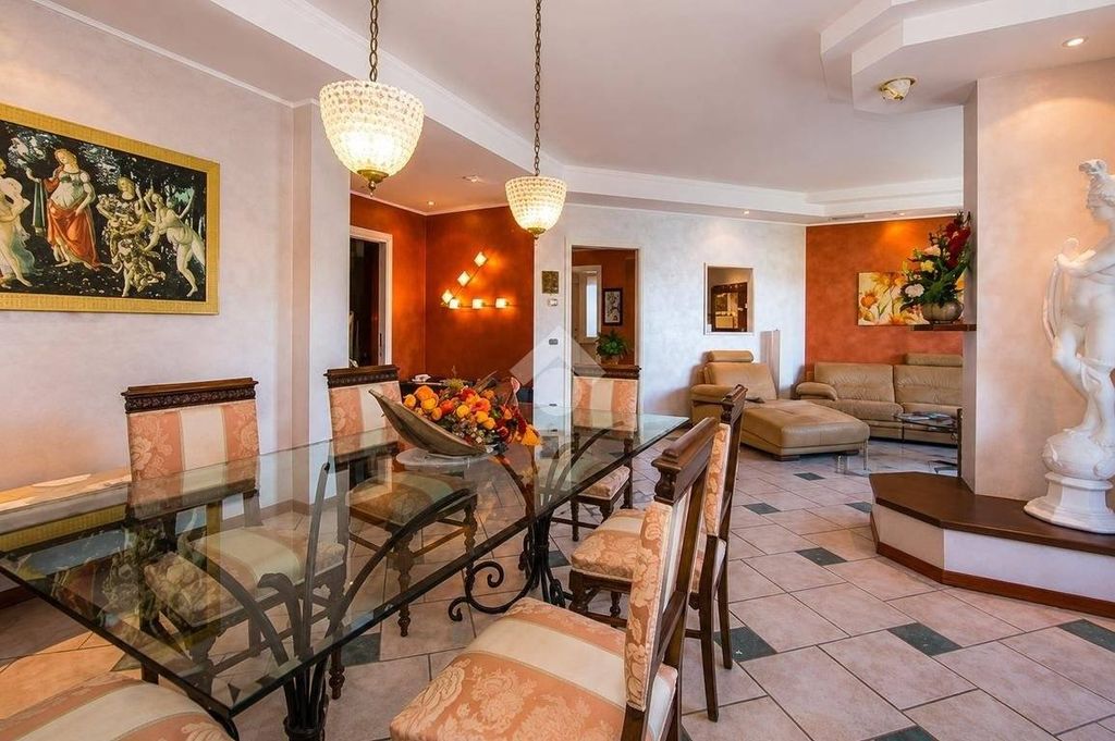 Appartement de luxe à vendre à Como, 595 000 €, Photo 4
