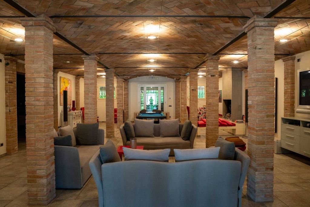Maison de luxe à vendre à Modena, 1 350 000 €, Photo 4