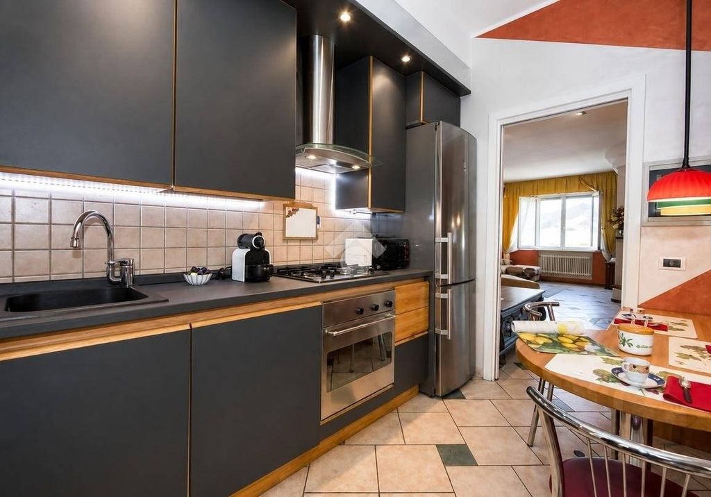 Appartement de luxe à vendre à Como, 595 000 €, Photo 5