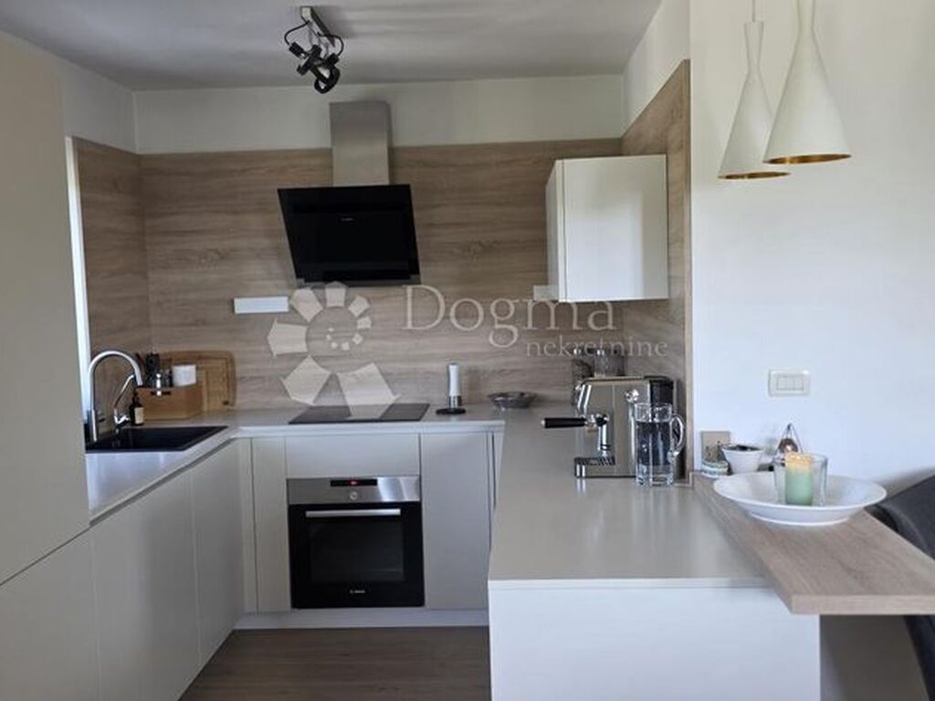 Maison de luxe à vendre à Labin, 699 000 €, Photo 7