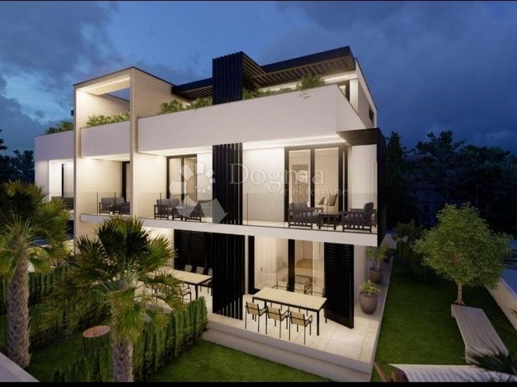 Luxury House for sale in Krk, 850 000 €, Photo 1