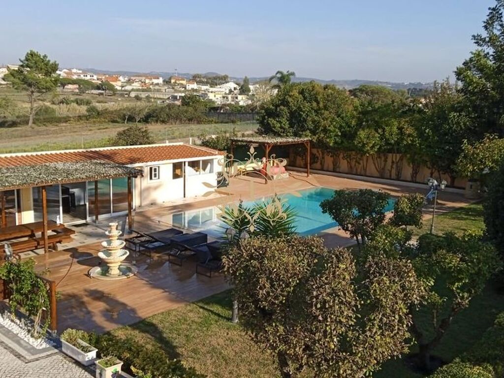 Luxury House for sale in Sintra, 895 000 €, Photo 1